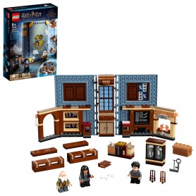 LEGO® 76385 HARRY POTTER™ Kouzelné momenty z Bradavic: Hodina kouzelných formulí