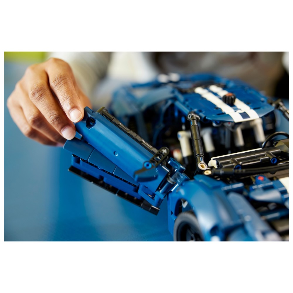 LEGO | LEGO® 42154 TECHNIC 2022 Ford GT - MořeLega - MořeKostek
